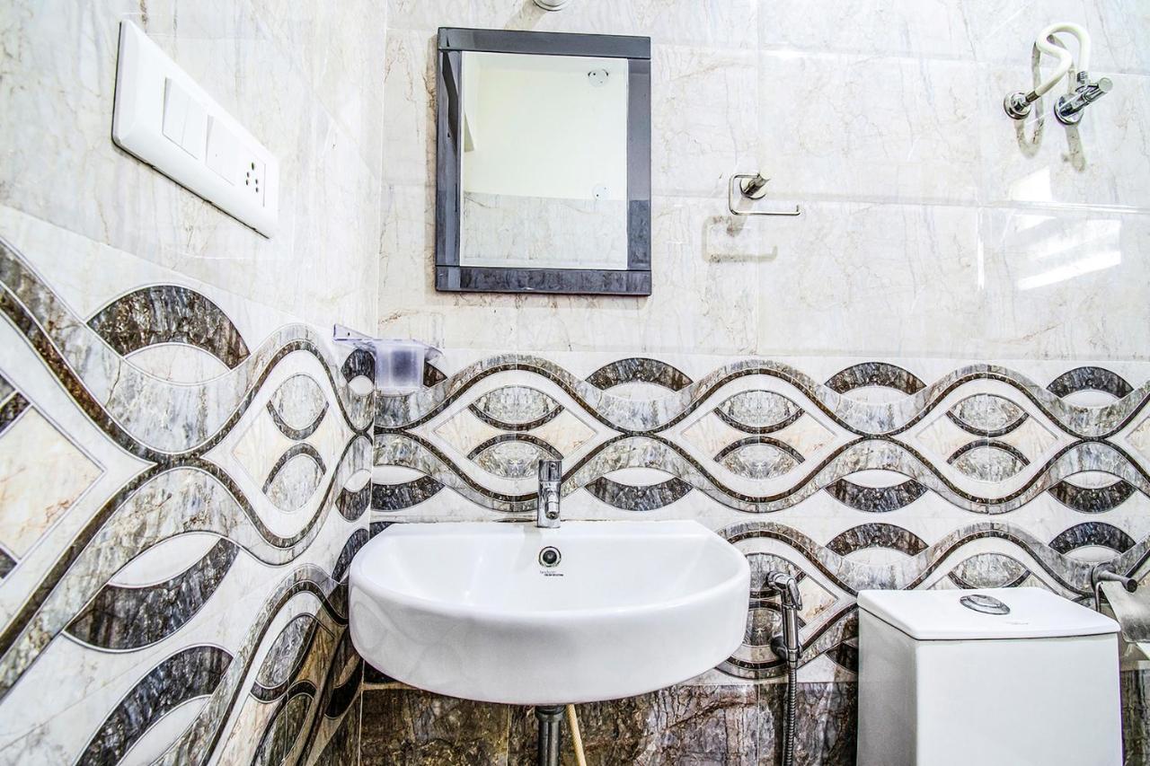 Fabhotel Pride Inn - Nr Tcs Deccan Park, Hitech City Hyderabad Eksteriør bilde